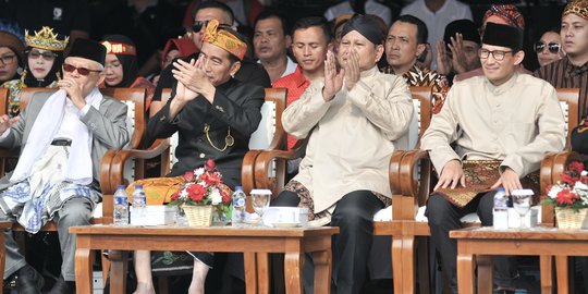 Perang jubir milenial