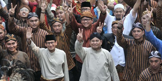 Anak muda di belakang Prabowo-Sandiaga