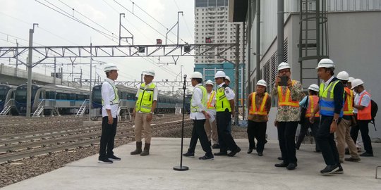 Cerita Presiden Jokowi naik MRT Jakarta untuk pertama kali