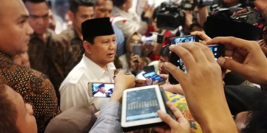 Tim Jokowi sindir Prabowo: Gawat setiap kali bikin kesalahan terus minta maaf