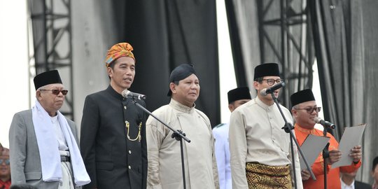 elektabilitas jokowi di atas 50 persen rev2