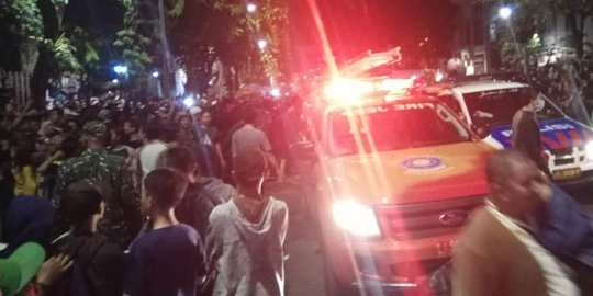 Sekda Jatim jenguk korban luka & tewas insiden drama 'Surabaya Membara'