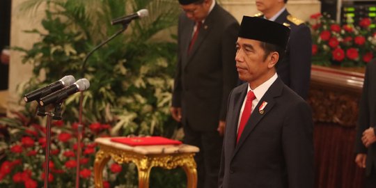 Pesan Jokowi di Hari Pahlawan: Semangat Semangat Semangat!