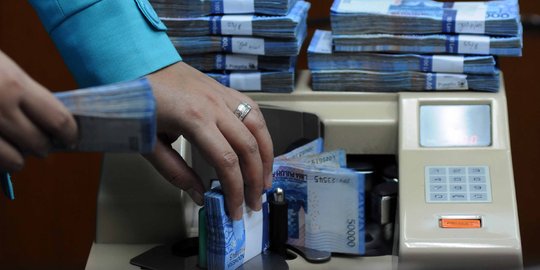 Sempat Menguat, Rupiah Kembali Melemah ke Level 14.928 per USD