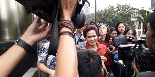 2 Jam Diperiksa KPK, Miranda Goeltom Mengaku Ditanya Soal Kasus Century