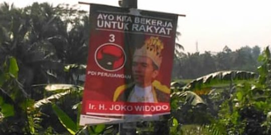 PDIP: Poster 'Jokowi Raja' Jurus Baru Black Campaign