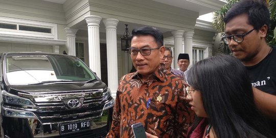 Moeldoko sambangi rumah Ma'ruf Amin: Silaturahmi dan sinkron jadwal kampanye