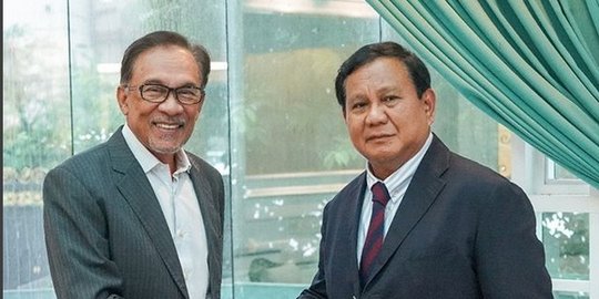 Pertemuan Prabowo dan Anwar Ibrahim Bahas Masalah Ekonomi