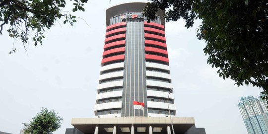 KPK Geledah Kediaman Sekretaris Eddy Sindoro