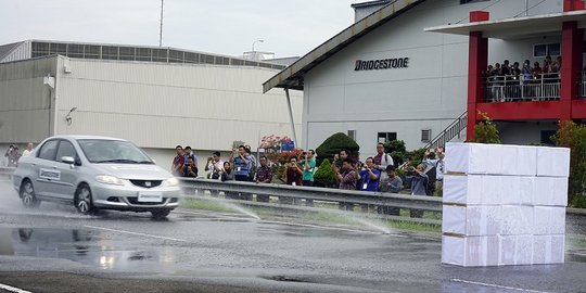 Ini Peran Penting Bridgestone Indonesia di ASEAN Automobile Safety Forum 2018