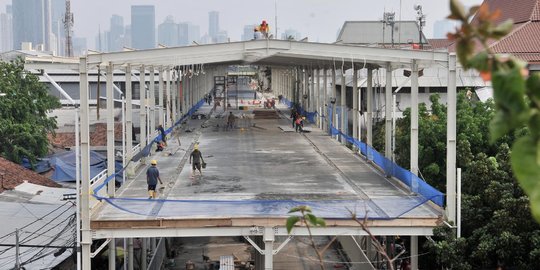 Meski Selesai 23 November, Skybridge Tanah Abang Belum Dapat Digunakan