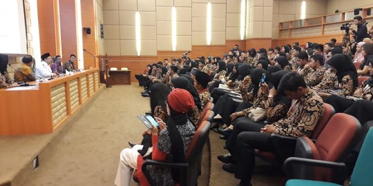 Pesan Fahri Hamzah Untuk Peserta Kirab Pemuda 2018