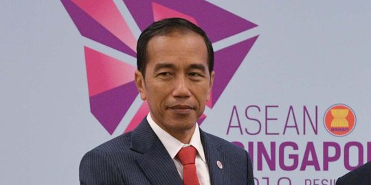 Timses: Jokowi Tak Pernah Langkahi Makam Atau Tanya ke Warga 'Kamu Pernah ke Hotel?'