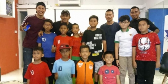 Usai Kalah dari Thailand, Firman Utina Sebut Timnas Indonesia Tertekan