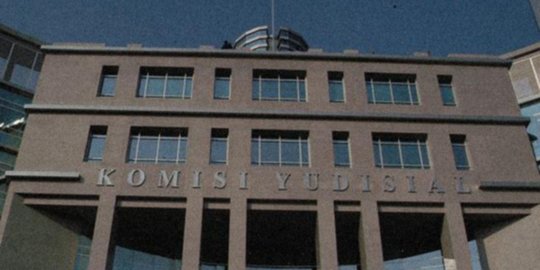 Jika Temukan Pelanggaran Kode Etik Hakim MA, Baiq Nuril Diminta Segera Lapor ke KY