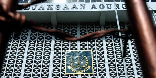 Tunda Eksekusi 6 Bulan Penjara, Kejagung Minta Baiq Nuril Ajukan PK