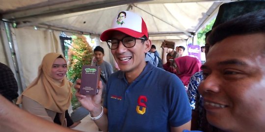 Sandiaga Uno: Politisi Ngegombal Kita Kasih Minyak Pret