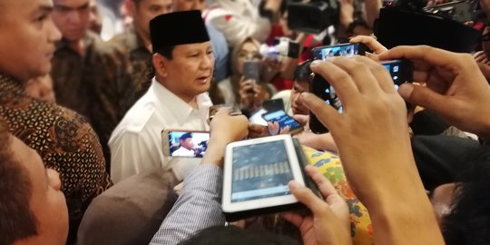 Prabowo Sedih dengan Meme Pemuda Indonesia Lulus Sekolah Jadi Tukang Ojek