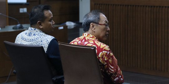 Sidang Korupsi e-KTP, Irvanto dan Made Oka Bacakan Nota Pembelaan