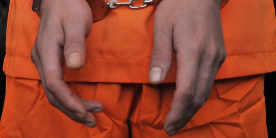 Anak di Indragiri Hilir Jadi Budak Nafsu Ayah Tiri hingga Hamil Tujuh Bulan