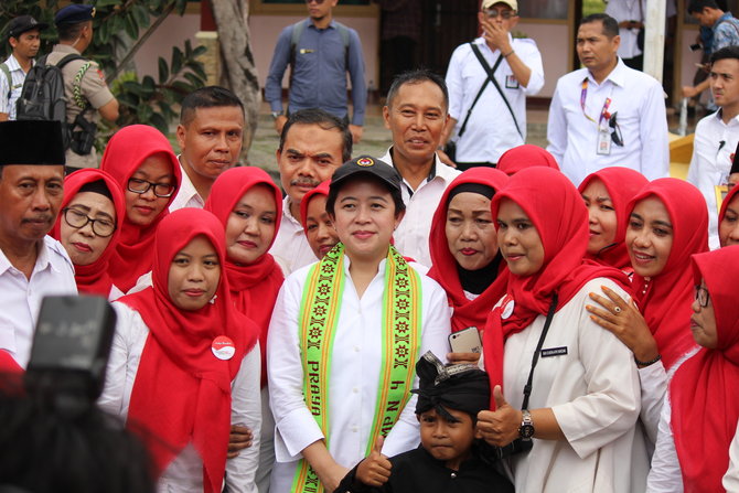 menko pmk puan meninjau pemulihan prasarana pendidikan dan kegiatan belajar mengajar pasca gempa bumi di lombok