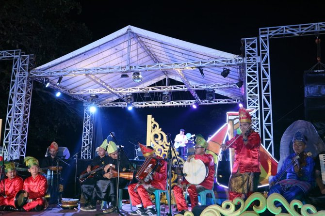 parade pelangi budaya belitung