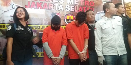 Polisi Jemput 2 Tersangka Pembunuhan Pemandu Lagu di Bandara Soekarno-Hatta