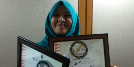 'Nisoy Borong Dua Piala'