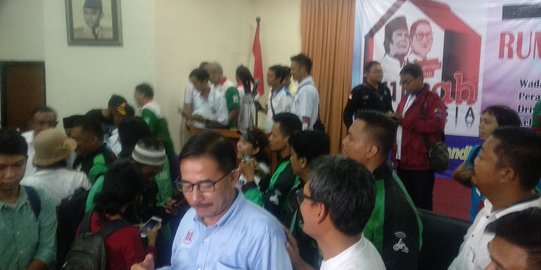 Belasan Ojek Online Dukung Prabowo: Kami Siap Jadi Relawan Tanpa Digaji di TPS-TPS