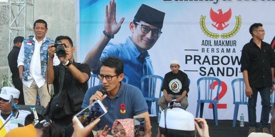 Sandiaga Lebih Tertarik Sembako Mahal Ketimbang Jokowi Mau Tabok Penyebar Isu PKI