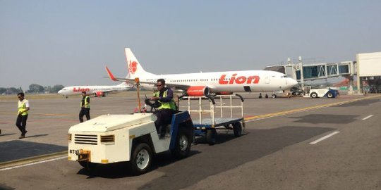 Lion Air Rute Jakarta-Jayapura Terpaksa Mendarat di Biak