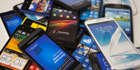 LG Dikabarkan Ajukan Merek Dagang untuk Smartphone Lipat