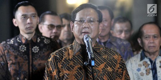 Prabowo Terharu Dapat Sumbangan Rp 20 Ribu dari Warga Untuk Kampanye