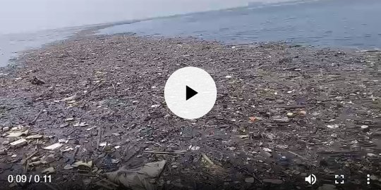 Pulau Pari Tercemar Sampah Hingga 40 Ton