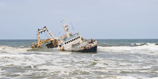 Keluarga Korban Minta Basarnas Pusat Bantu Cari 7 ABK KM Multi Prima yang Hilang