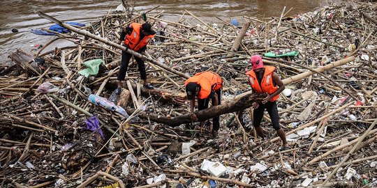 Lautan Sampah di Utara Jakarta, Ini Penjelasan Pemprov DKI