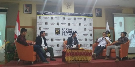 PKS Tegaskan SIM Seumur Hidup & Bebas Pajak Motor Sebagai Gagasan, Bukan Pencitraan