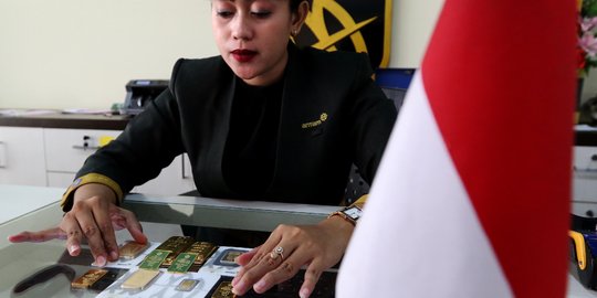 Harga Emas Hari Ini Dibuka Kembali ke Rp 652.000 per Gram