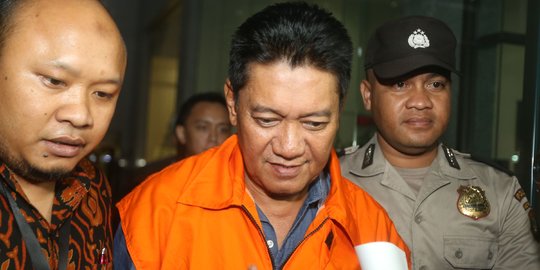 Usai Diperiksa 24 Jam di KPK, Begini Reaksi Muka Hakim Anggota PN Jaksel Irwan