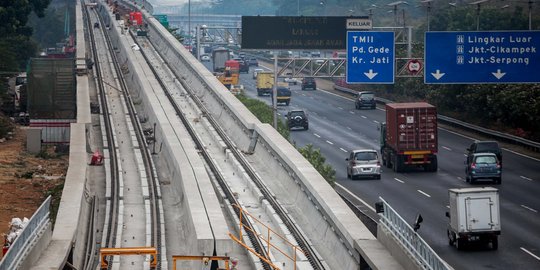 Adhi Karya: LRT di Tol Cikampek Dikerjakan Pukul 22.00 Sampai 05.00