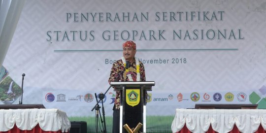 Delapan Geopark Nasional Terima Sertifikat