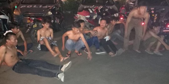 Polisi Depok Tangkap Gerombolan Pemuda Bawa Celurit Buat Tawuran