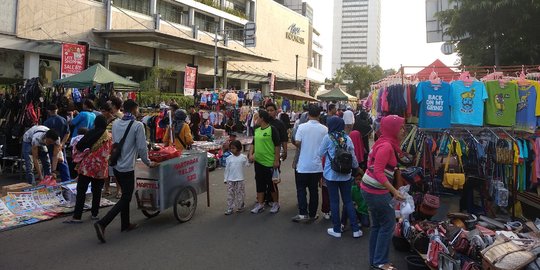 Begini Suasana CFD Kawasan Sudirman Berbarengan Reuni 212 di Monas