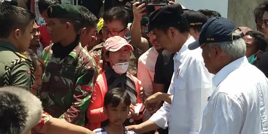 di palu minta ikut jokowi naik pesawat rev1