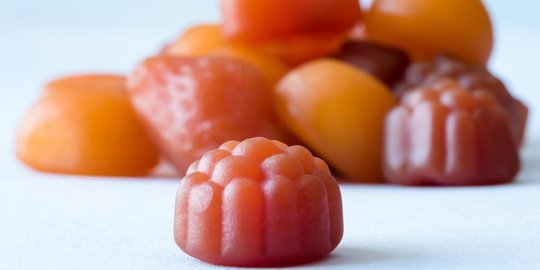 Apakah Vitamin Gummy Benar Aman Dikonsumsi Oleh Anak Kecil?