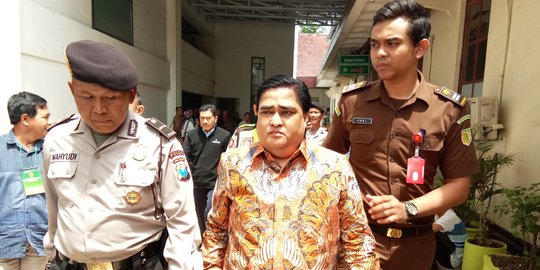 Dimas Kanjeng Tersenyum Divonis Nihil dalam Kasus Penipuan