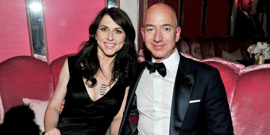 deretan wanita hebat di balik orang terkaya dunia