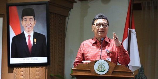 Mendagri: Tim e-KTP Kami Aja di Papua Dipalak, Tiap 3 Kilo Bayar Rp 5 Juta