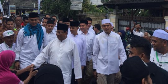 Didampingi AHY, Prabowo Senang Diundang Maulid Nabi Keluarga Habib Kwitang