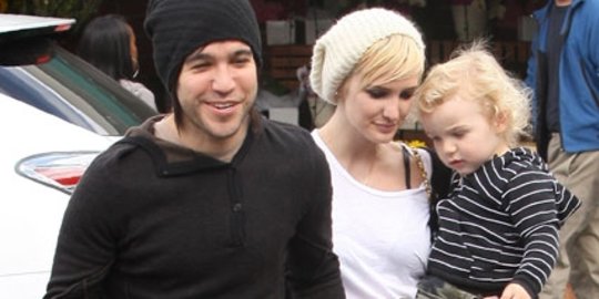 wentz ashlee simpson pete wentz rev2